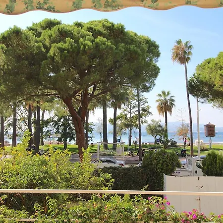 Croisette Alc 119 La Croisette